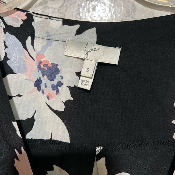 Joie Black Michi Floral-print Silk Blouse - Picture 9 of 12